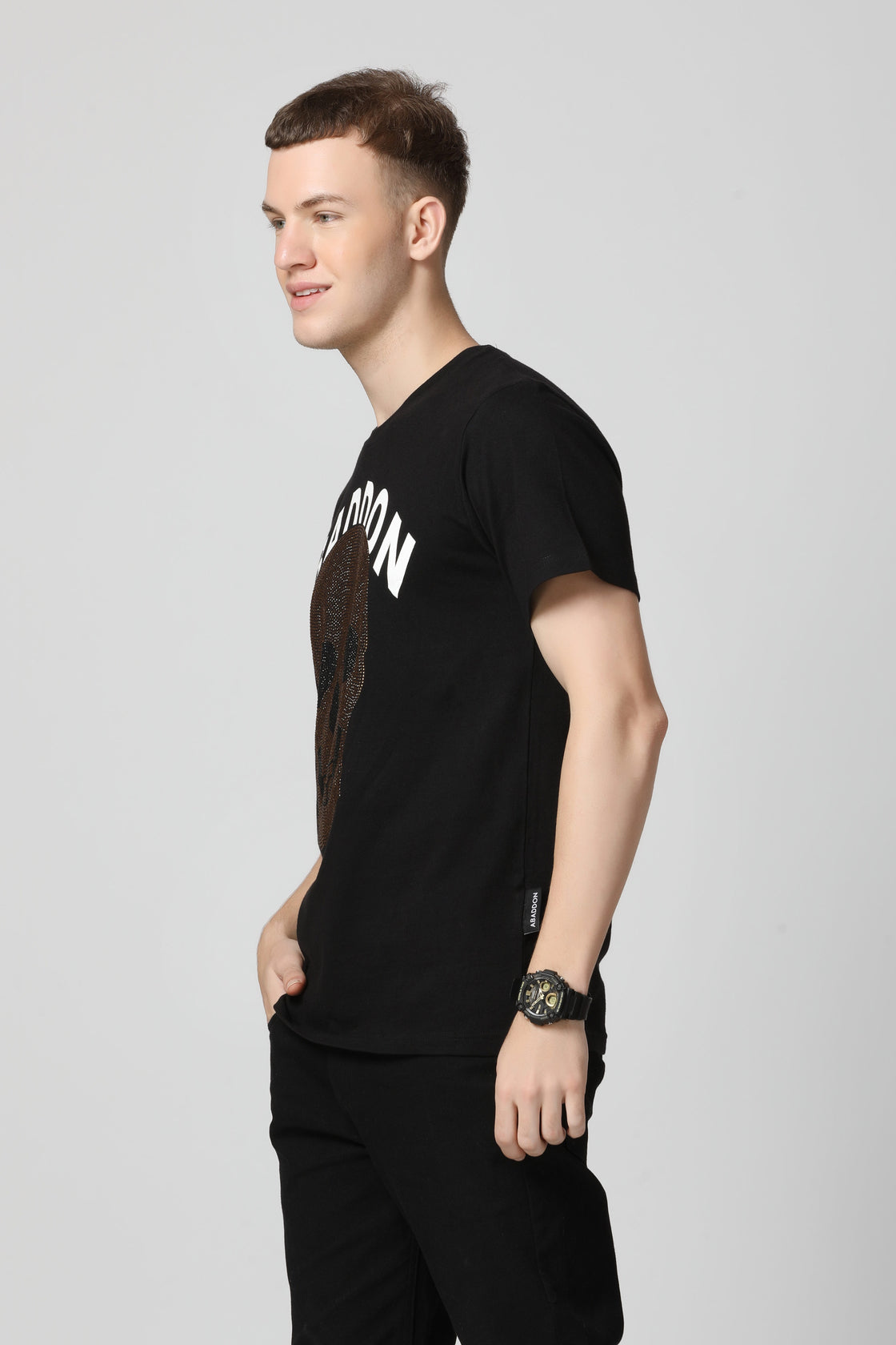 Iconic Golden Skull Crystal Diamond T-Shirt